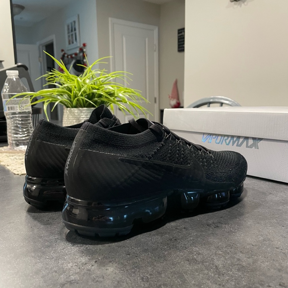 🔥Nike VaporMax 2.0🔥 - Picture 10 of 14